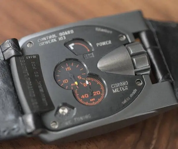Urwerk 103T Mexican Fireleg, photo 2