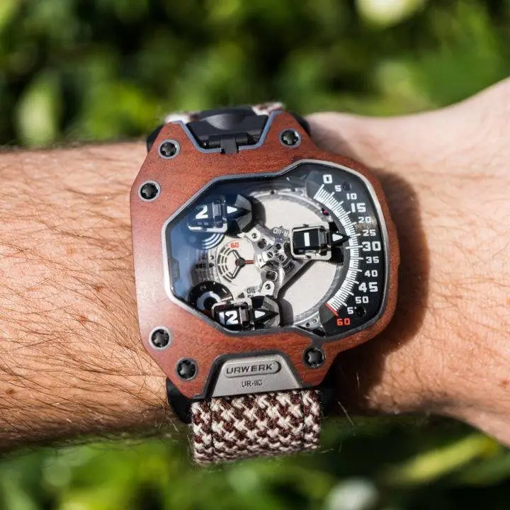 Urwerk 110 EASTWOOD, photo 1