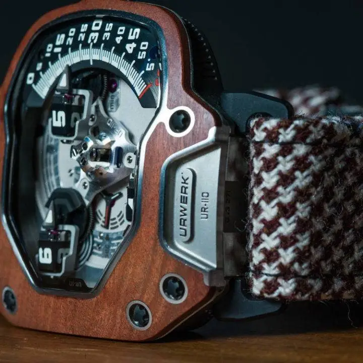Urwerk 110 EASTWOOD, photo 2