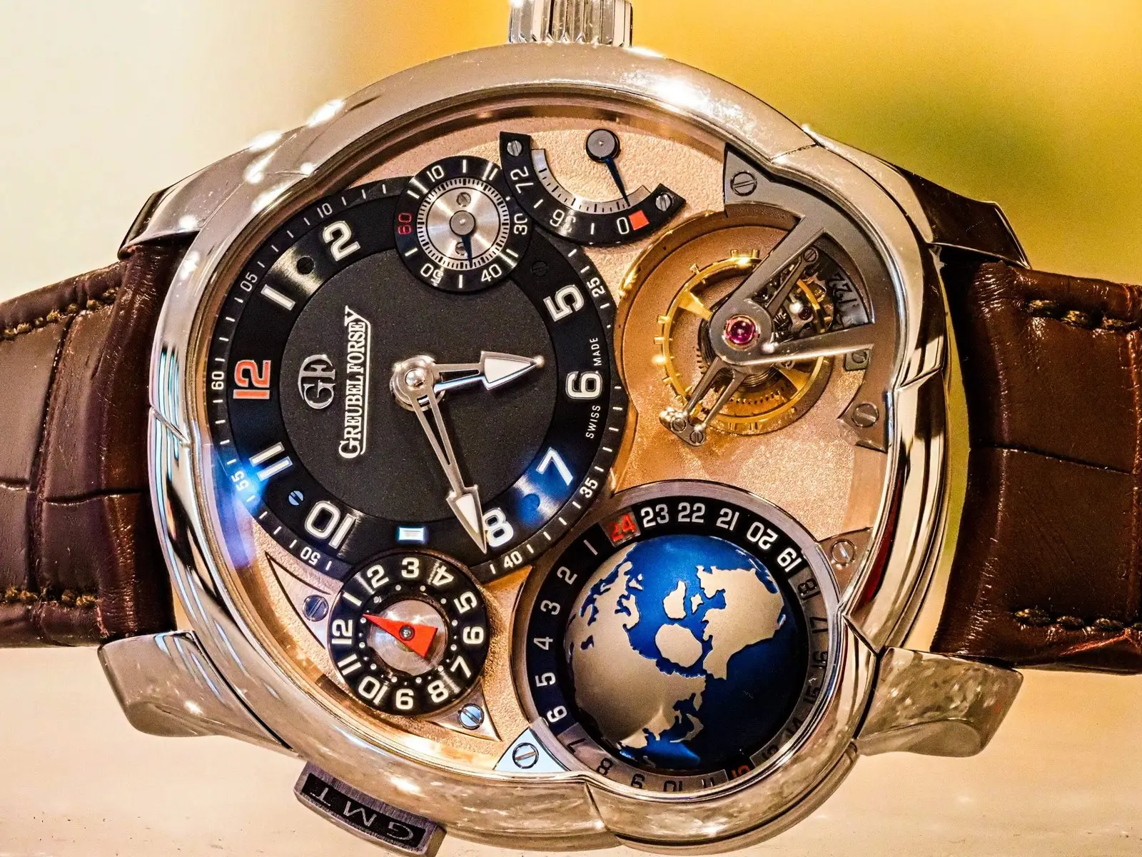 Greubel Forsey GMT Platinum with Rose Movement, photo 2