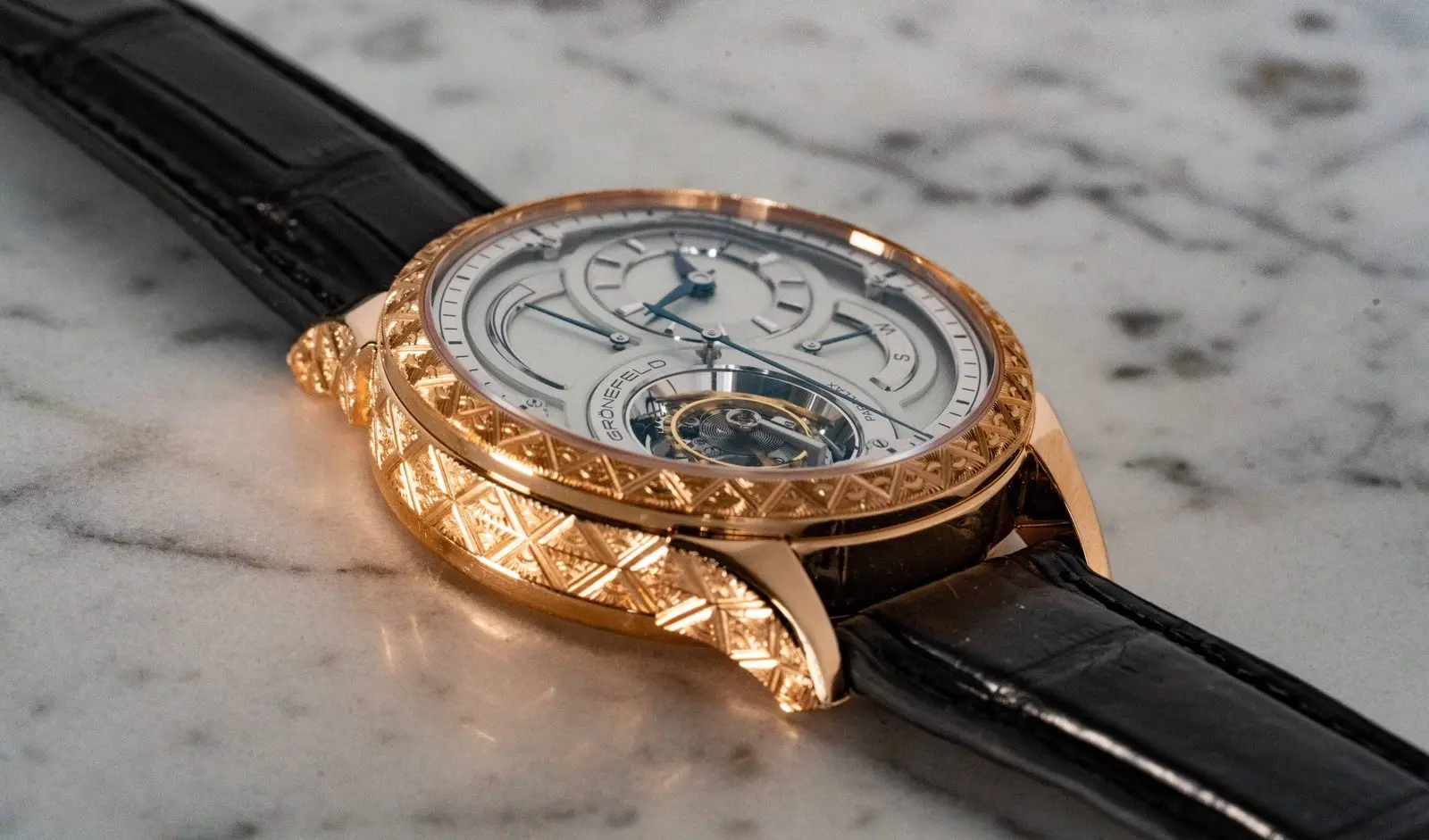 Gronefeld Parallax Tourbillon Engraved Unique Piece, photo 3
