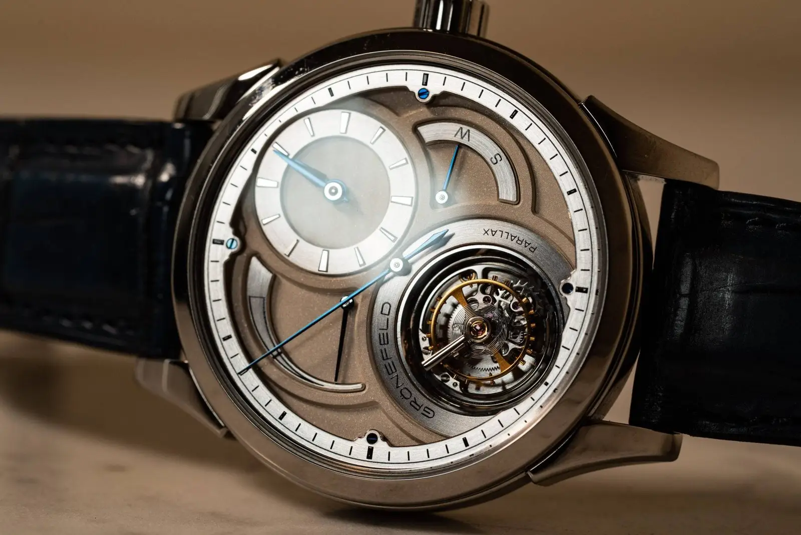 Gronefeld Parallax Tourbillon Titanium Piece Unique, photo 3
