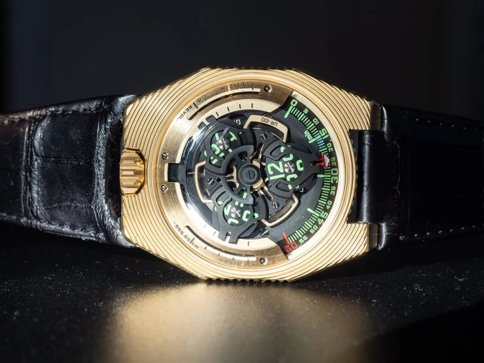 Urwerk UR100 Electrum, photo 1